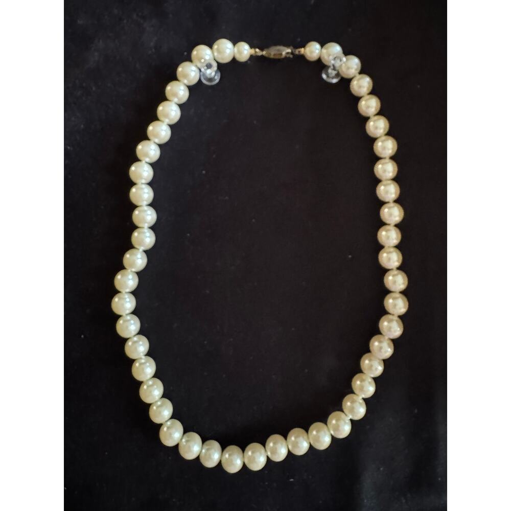 Vintage Faux Pearl Necklace 20” Cream Pearl Beaded Necklace 8mm N240
